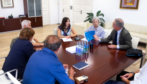 A Xunta avalía con Cointega novas fórmulas para revitalizar a moda galega